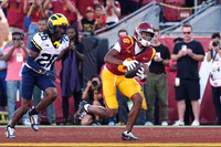 Jyaire Hill (20)