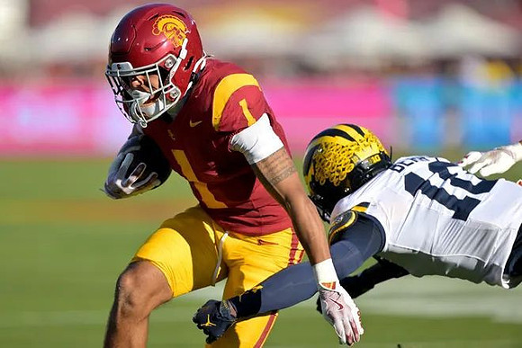 Zeke Berry (10)