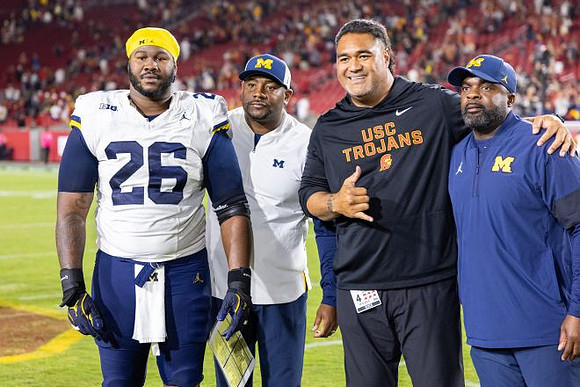 Rayshaun Benny (26) and Ron Bellamy