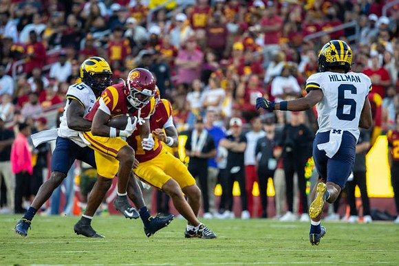 Ernest Hausmann (15) and Brandyn Hillman (6)