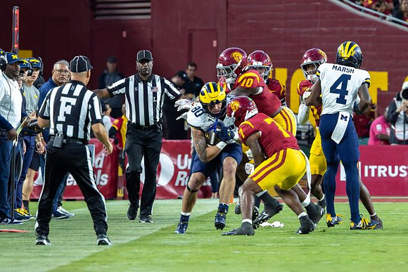Hogan Hansen (80) and Andrew Marsh (4)
