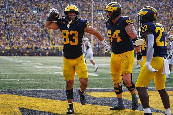 Zack Marshall (83), Andrew Sprague (54), and Jasper Parker (27)