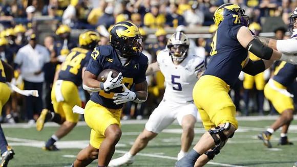 Max Bredeson (44), Jordan Marshall (23), and Evan Link (71)