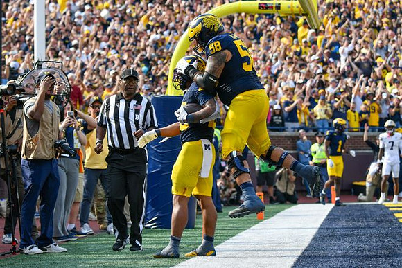 Jordan Marshall (23), Giovanni El-Hadi (58), and Donaven McCulley (1)