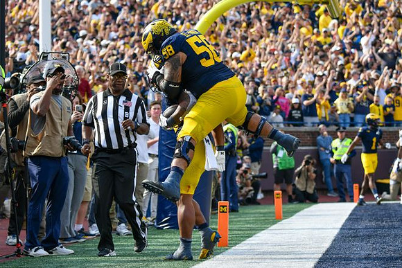 Jordan Marshall (23) and Giovanni El-Hadi (58)