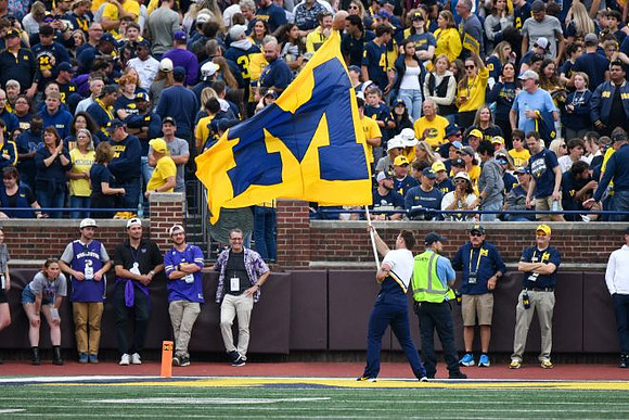 Michigan Cheerleaders