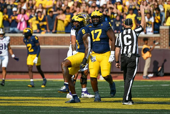 Shamari Earls (2), Derrick Moore (8), and Enow Etta (17)
