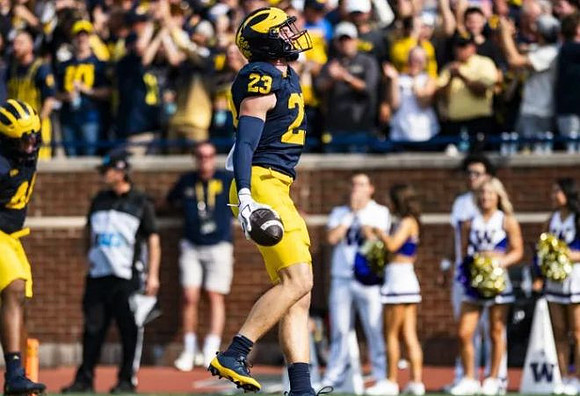 Damon Payne (44) and Cole Sullivan (23)