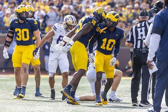 Jimmy Rolder (30), Ernest Hausmann (15), and Zeke Berry (10)