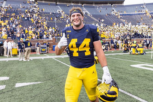 Max Bredeson (44)