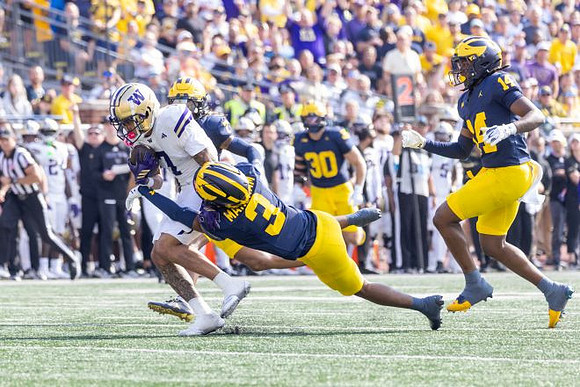 Jaden Mangham (3), Jimmy Rolder (30), and Jordan Young (14)