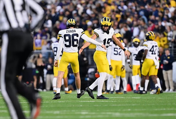 Dominic Zvada (96) and Tommy Doman (19)