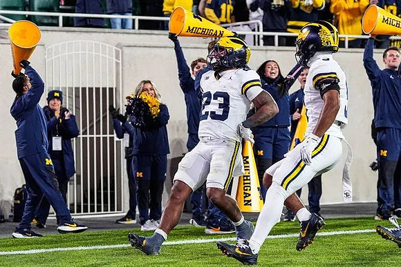 Jordan Marshall (23) and Channing Goodwin (9)