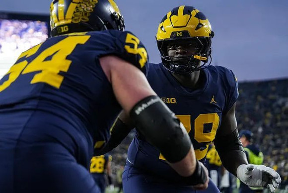 Andrew Sprague (54) and Ty Haywood (79)