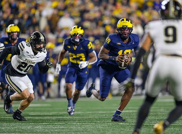 Jordan Marshall (23) and Bryce Underwood (19)