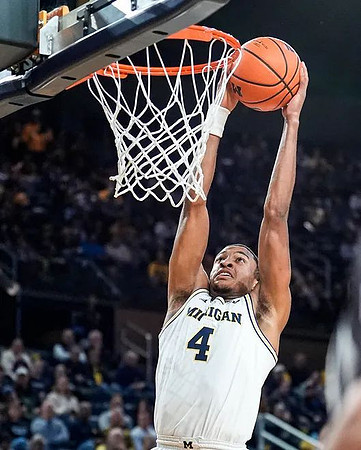Nimari Burnett (4)