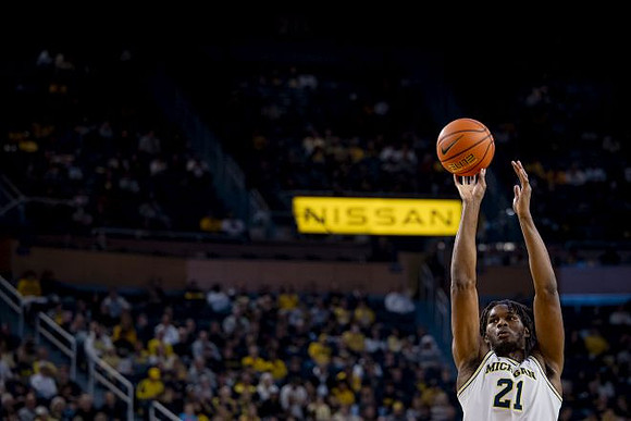Morez Johnson Jr. (21)