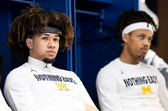 Tre Donaldson (3) and Rubin Jones (15)