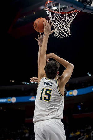 Aday Mara (15)