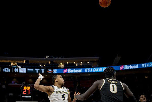 Nimari Burnett (4)