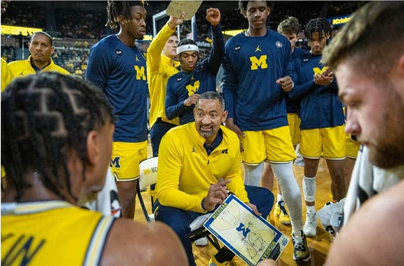 Juwan Howard and Michigan Team