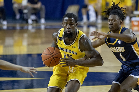 Chaundee Brown Jr. (15)