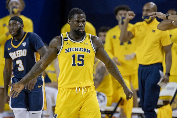 Chaundee Brown Jr. (15)