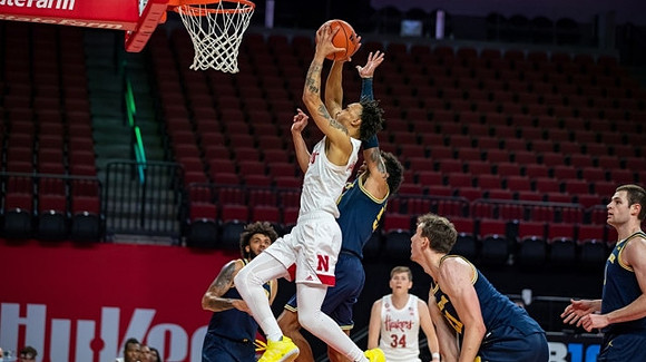 Isaiah Livers (2), Eli Brooks (55), Franz Wagner (21), and Hunter Dickinson (1)