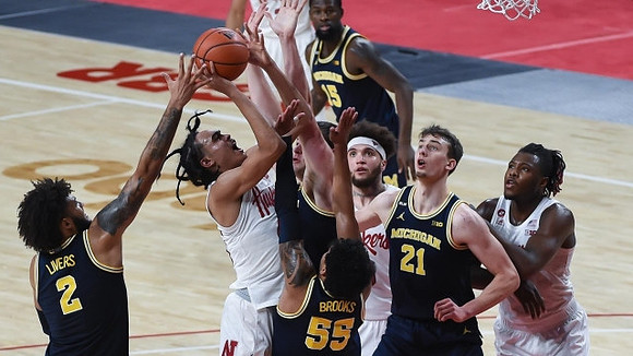 Isaiah Livers (2), Eli Brooks (55), Chaundee Brown Jr. (15), and Franz Wagner (21)