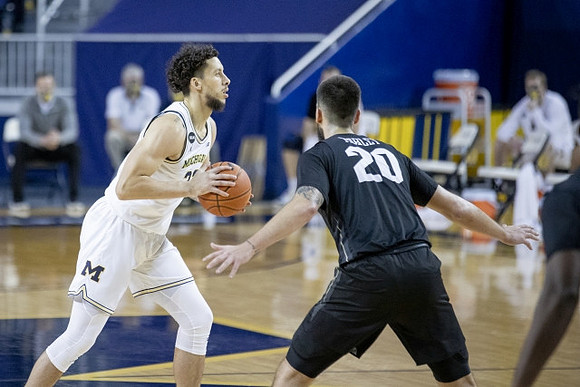 Brandon Johns Jr. (23)
