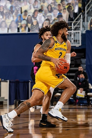 Isaiah Livers (2)
