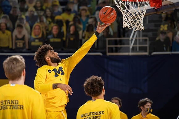 Isaiah Livers (2)