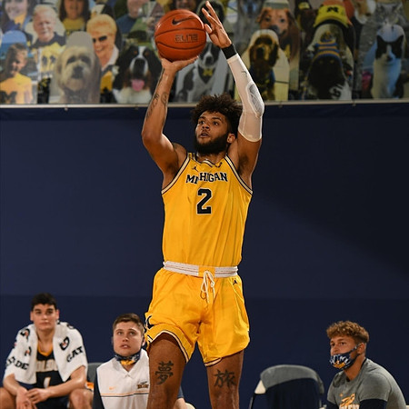 Isaiah Livers (2)