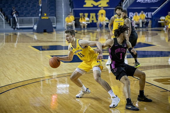 Franz Wagner (21) and Isaiah Livers (2)