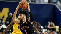 Chaundee Brown Jr. (15)