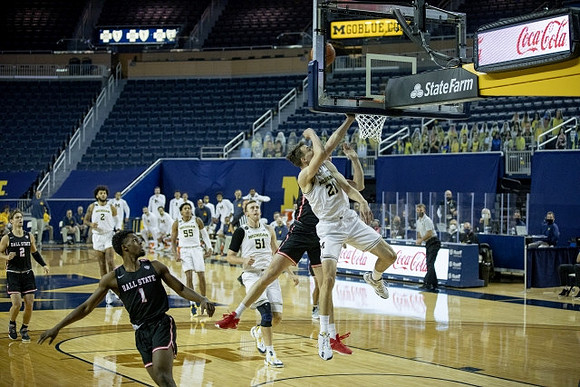 Isaiah Livers (2), Eli Brooks (55), Austin Davis (51), and Franz Wagner (21)