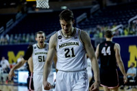 Austin Davis (51) and Franz Wagner (21)