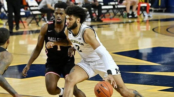 Isaiah Livers (2)