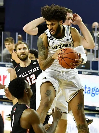 Isaiah Livers (2)