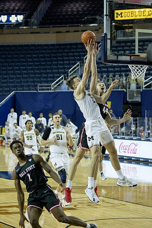 Eli Brooks (55), Austin Davis (51), and Franz Wagner (21)
