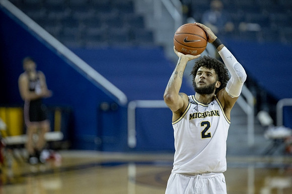 Isaiah Livers (2)