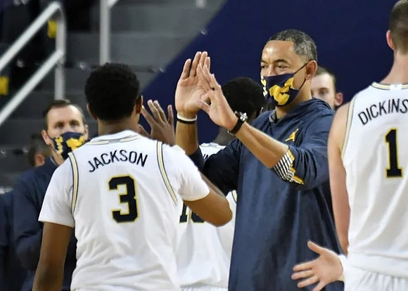 Zeb Jackson (3), Juwan Howard, and Hunter Dickinson (1)
