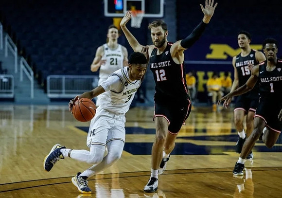 Franz Wagner (21) and Zeb Jackson (3)