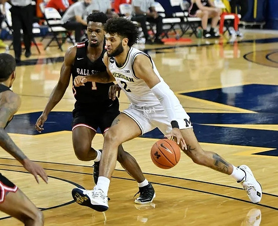 Isaiah Livers (2)