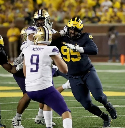Donovan Jeter (95)