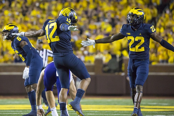R.J. Moten (6), Josh Ross (12), and Gemon Green (22)