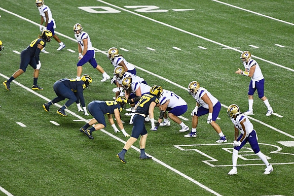 Mike Morris (90), Donovan Jeter (95), Julius Welschof (96), and Aidan Hutchinson (97)