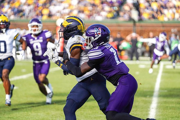 Andrew Marsh (4) and Semaj Morgan (0)