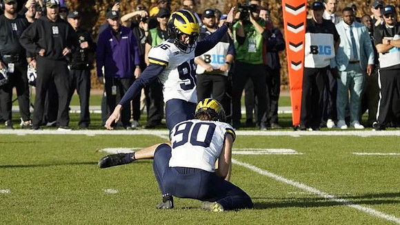Dominic Zvada (96) and Hudson Hollenbeck (90)