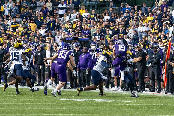 Ernest Hausmann (15) and Derrick Moore (8)